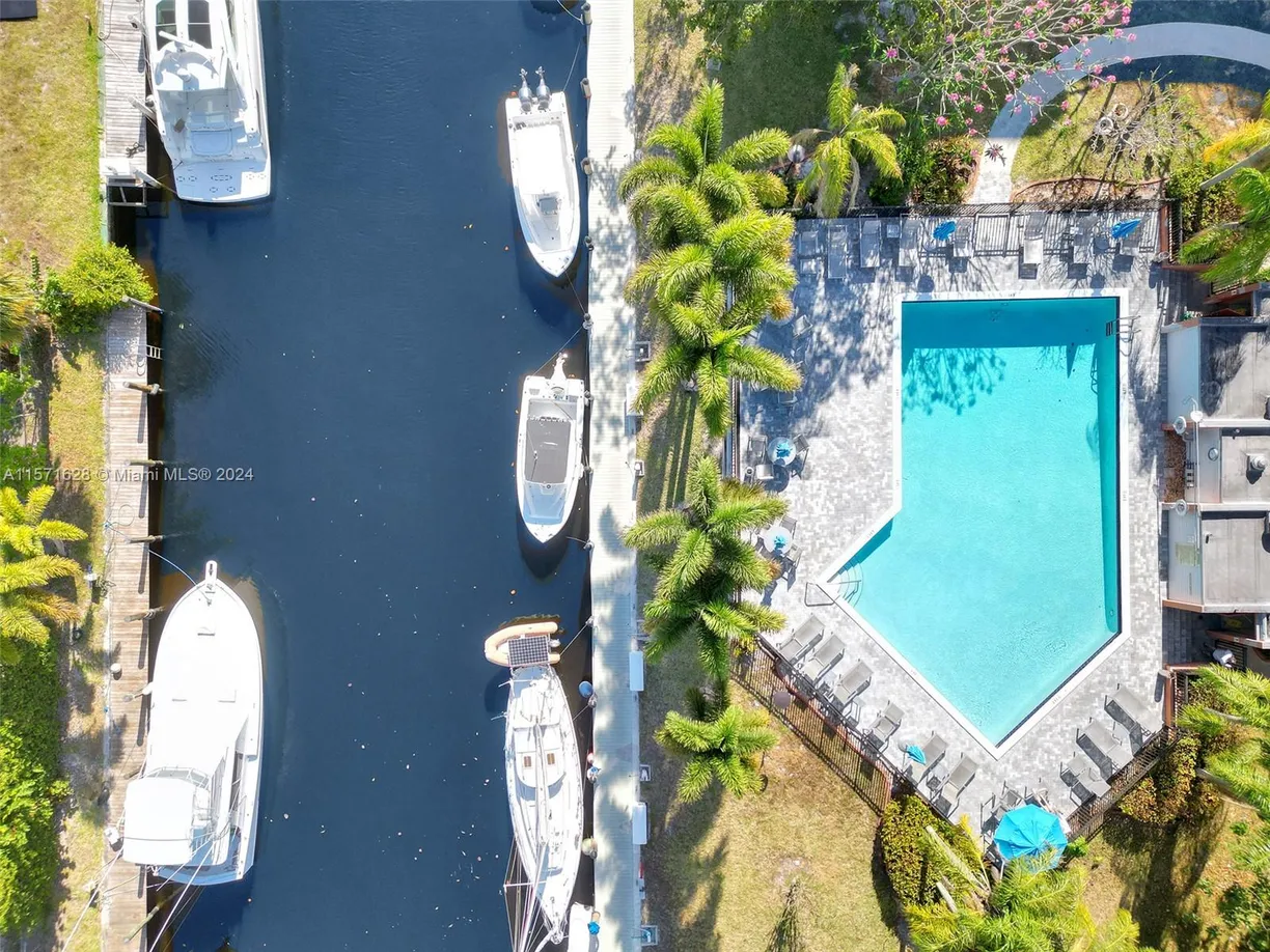 South Florida Real Estate | View 1101 River Reach Dr, 107 | Listing