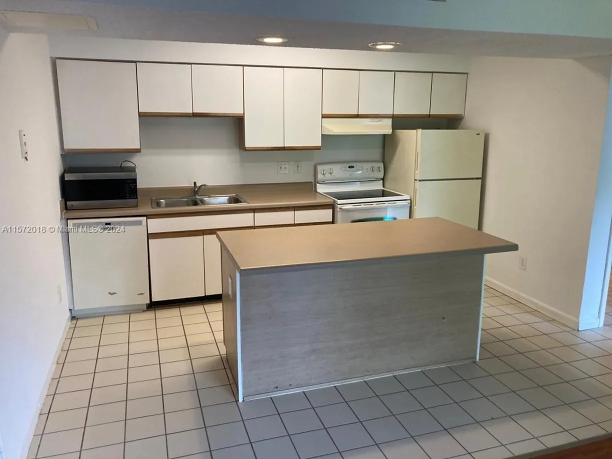 South Florida Real Estate | View 3985 W Mcnab Rd, A111 | Listing