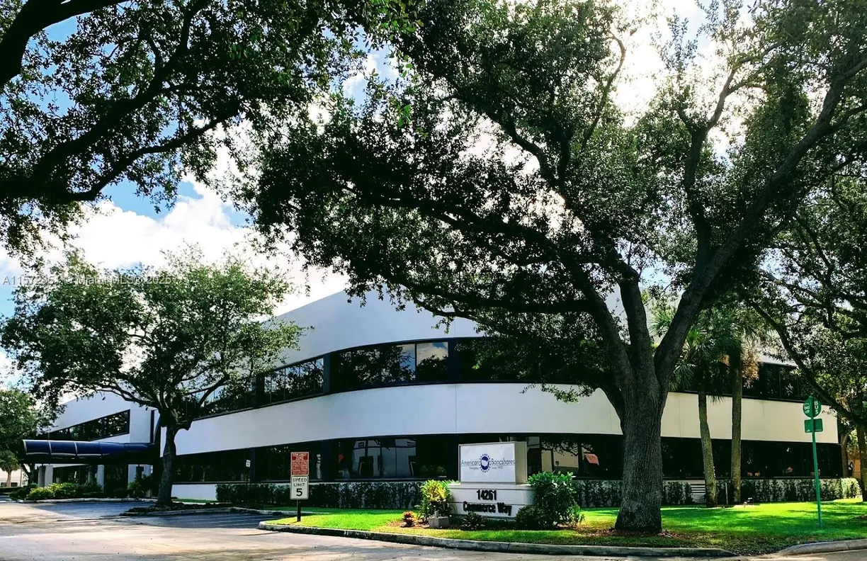 South Florida Real Estate | View 14261 Commerce Way, 100
