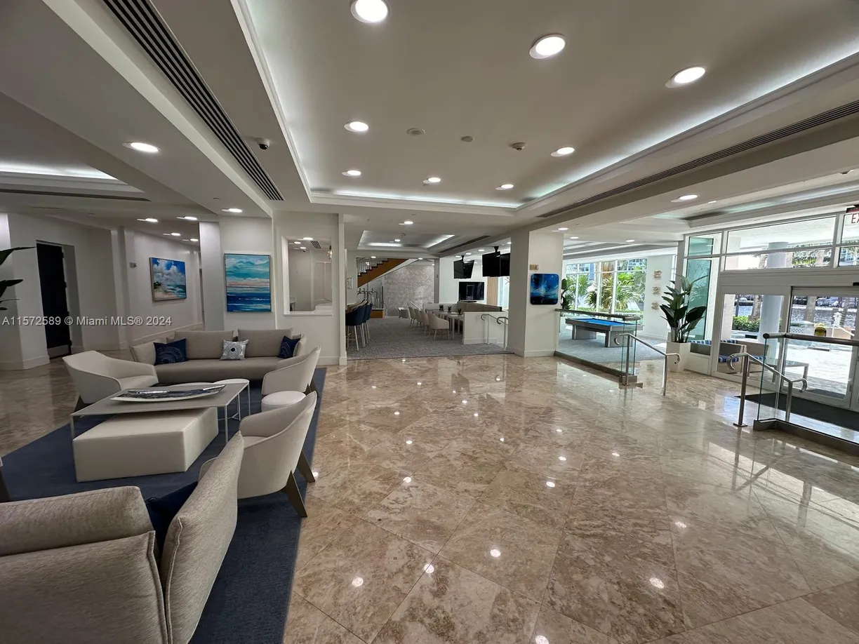 South Florida Real Estate | View 2670 E Sunrise Blvd, 317 | 1 Bed, 1 Bath