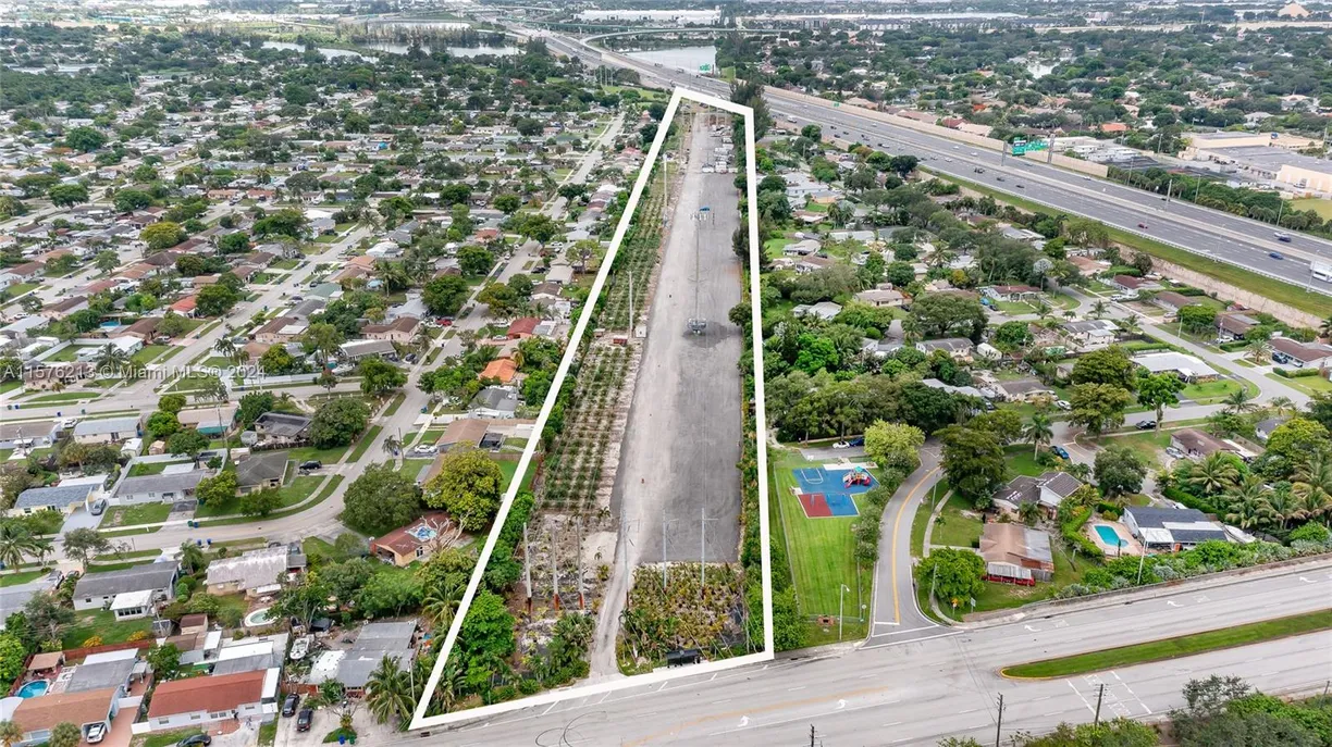 South Florida Real Estate | View 5050 Peters Rd
