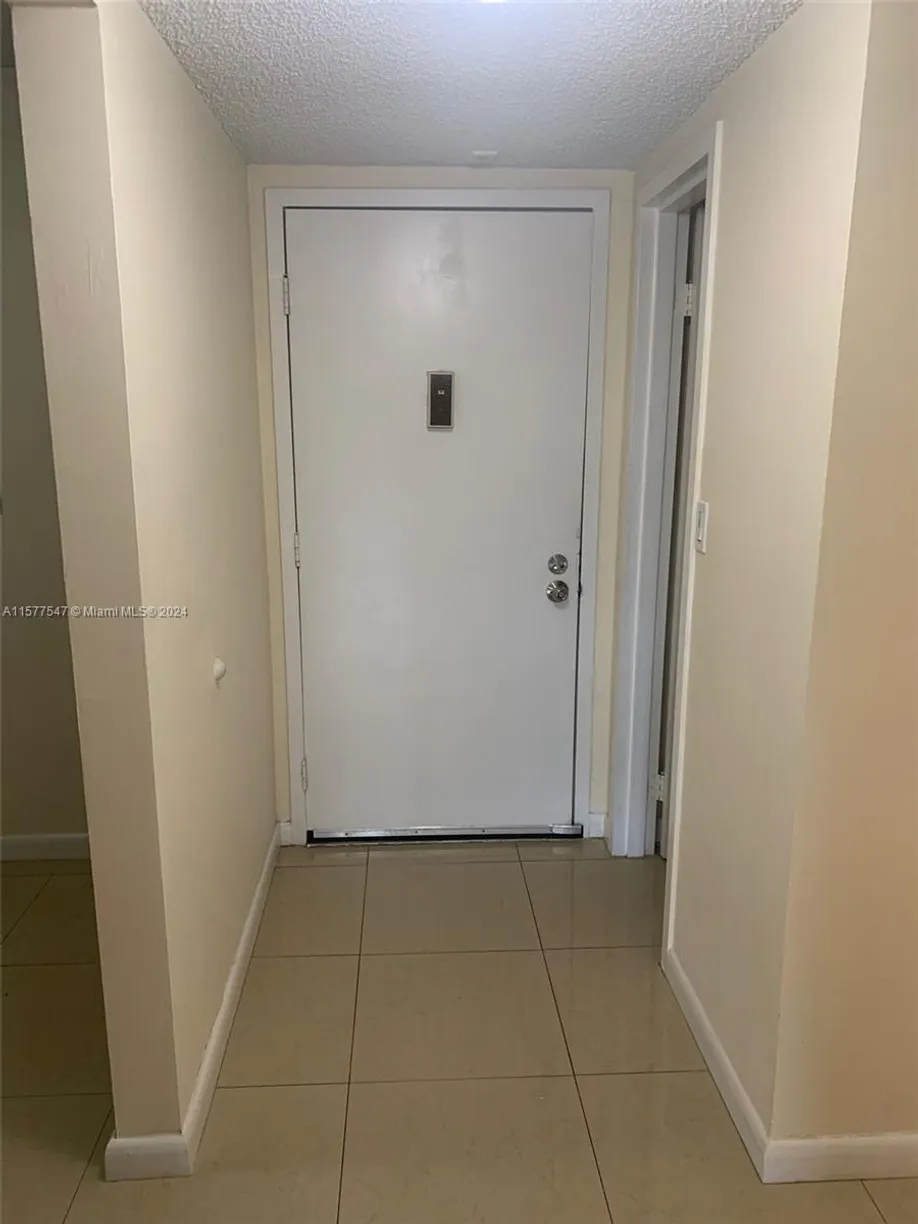 South Florida Real Estate | View 4354 NW 9th Ave, 14-3F | 1 Bed, 1 Bath
