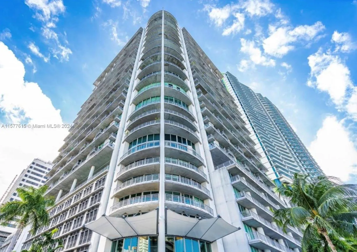 South Florida Real Estate | View  | 1 Bed, 1 Bath