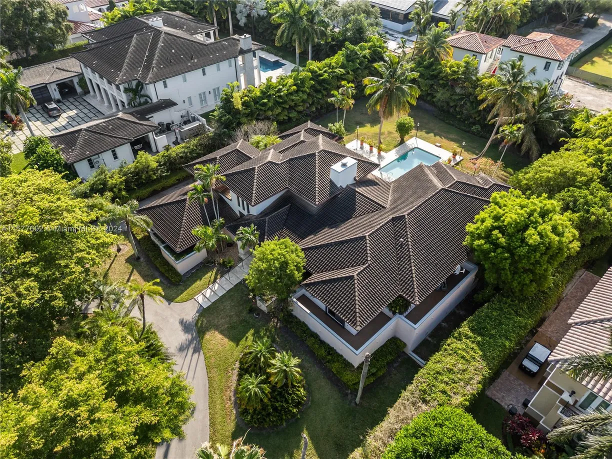 South Florida Real Estate | View 8001 Los Pinos Blvd | 4 Beds, 4 Baths