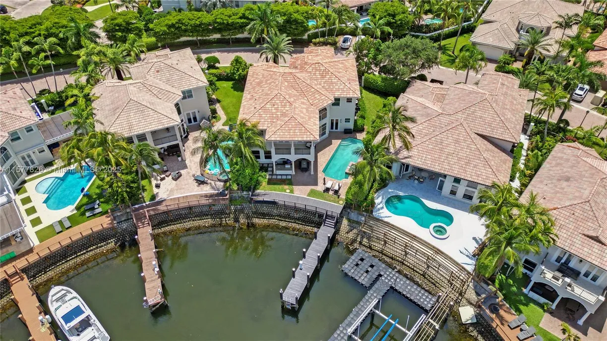 South Florida Real Estate | View 1426 Commodore Way | Listing