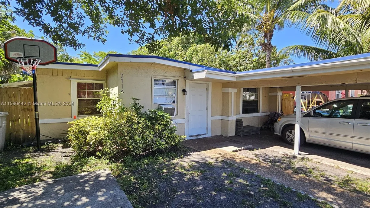 South Florida Real Estate | View 2114 NW 5th St | Listing