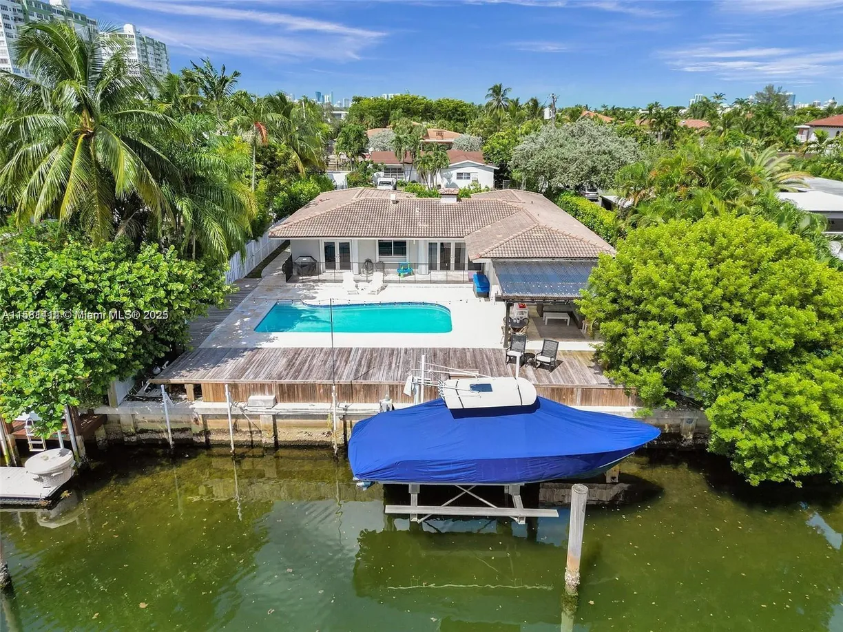 South Florida Real Estate | View 1912 NE 119th Rd, 1912 | 4 Beds, 3 Baths