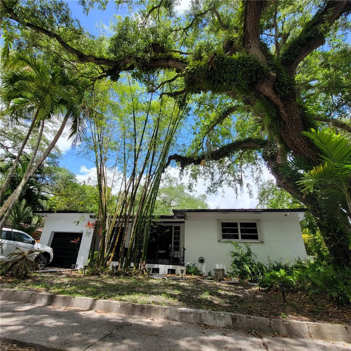 South Florida Real Estate | View 1775 NE 137th Ter, 1775 | 2 Beds, 1 Bath