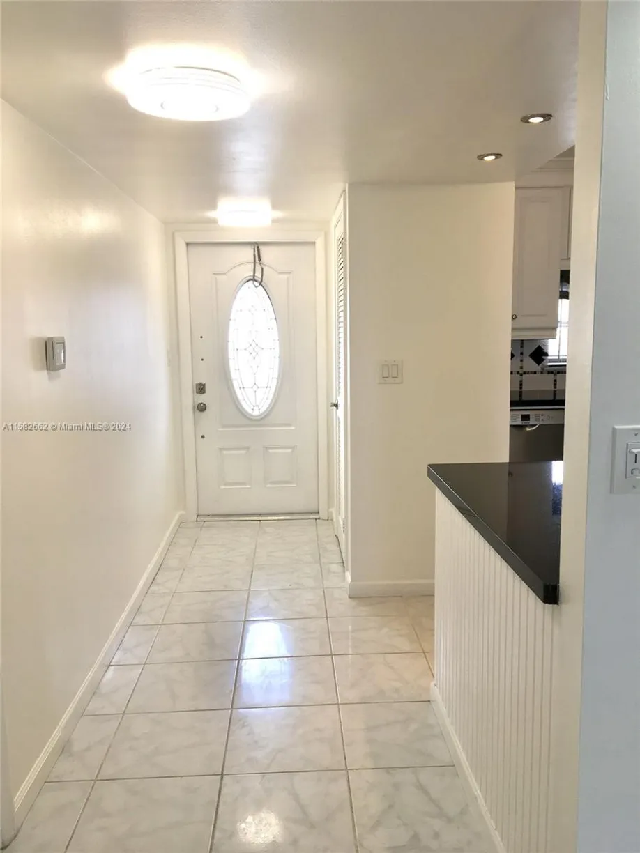 South Florida Real Estate | View 681 S Hollybrook Dr, 307 | Listing