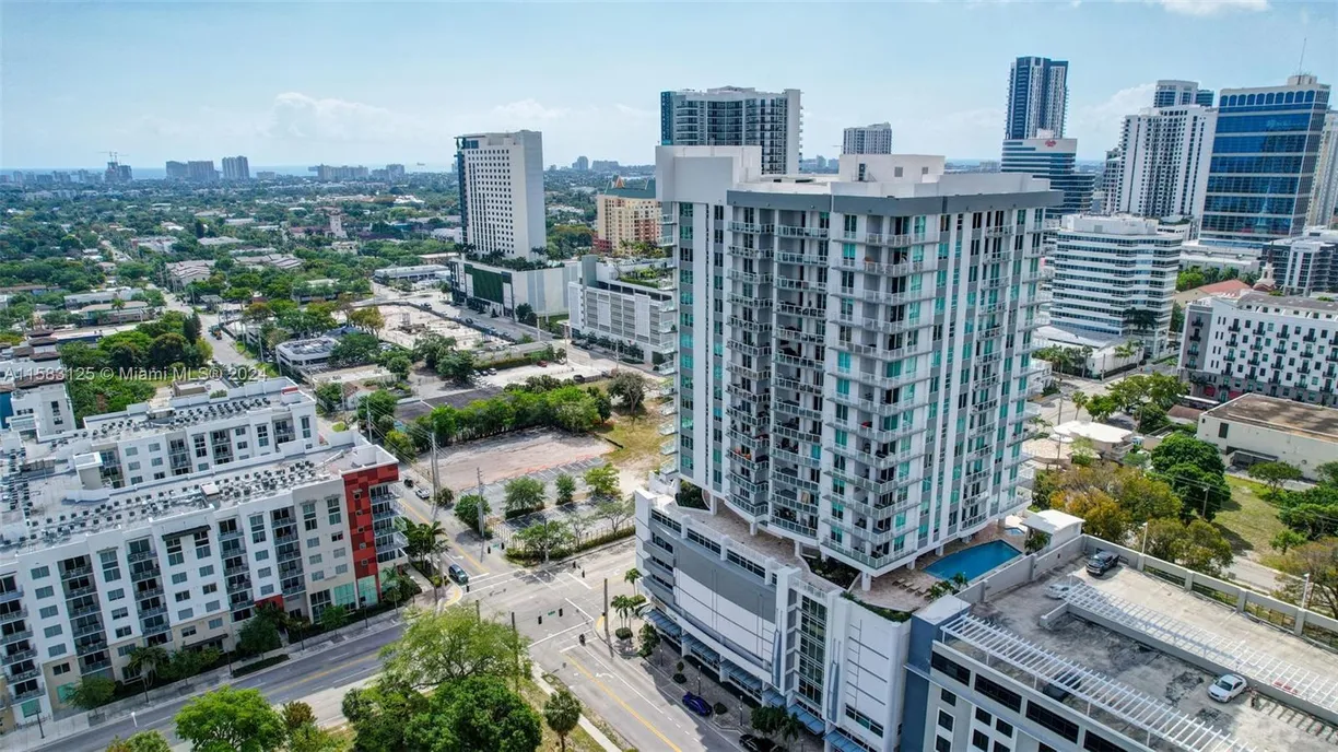 South Florida Real Estate | View 315 NE 3rd Ave, 1004 | 1 Bed, 1 Bath