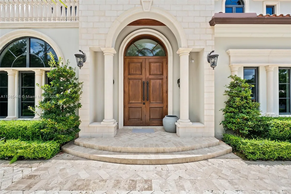 South Florida Real Estate | View 631 Hibiscus Dr | Listing