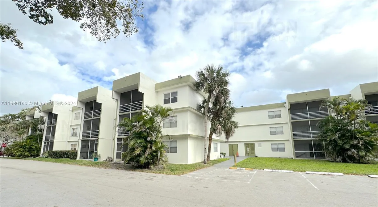 South Florida Real Estate | View 4255 N University Dr, 106 | 2 Beds, 2 Baths