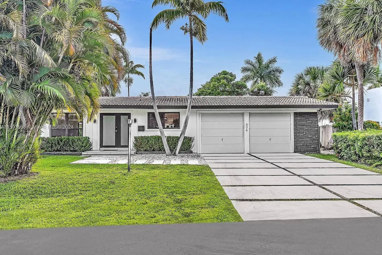 South Florida Real Estate | View 536 Hibiscus Dr | Listing