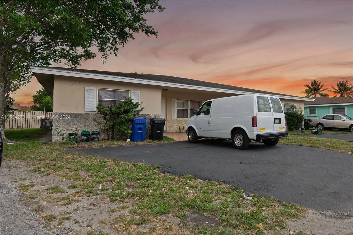 South Florida Real Estate | View 1440 NW 20th St, unit B | Listing