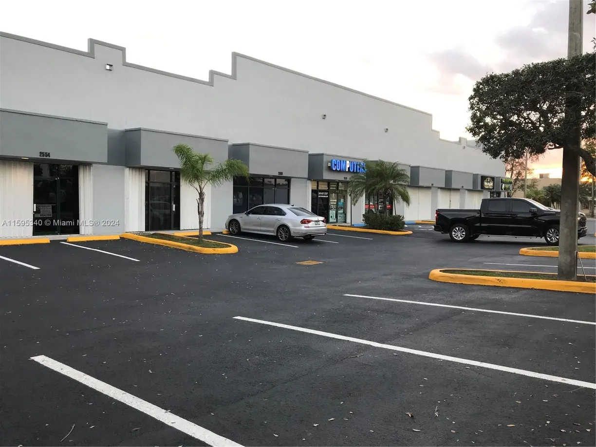 South Florida Real Estate | View 2562 W 84th St, 8-A | Listing