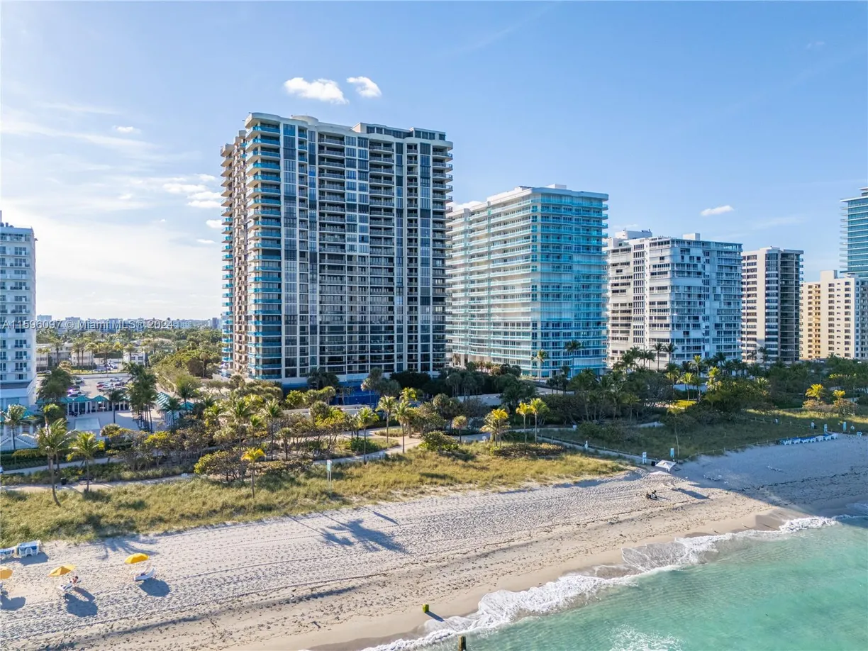 South Florida Real Estate | View 9999 Collins Ave, PH2D & Cabanas | 3 Beds, 4 Baths