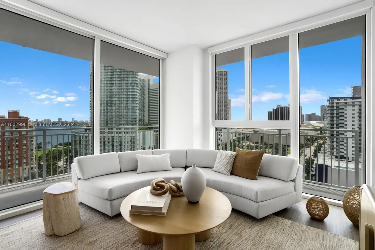 South Florida Real Estate | View 2000 Biscayne Blvd, 3406 | Listing