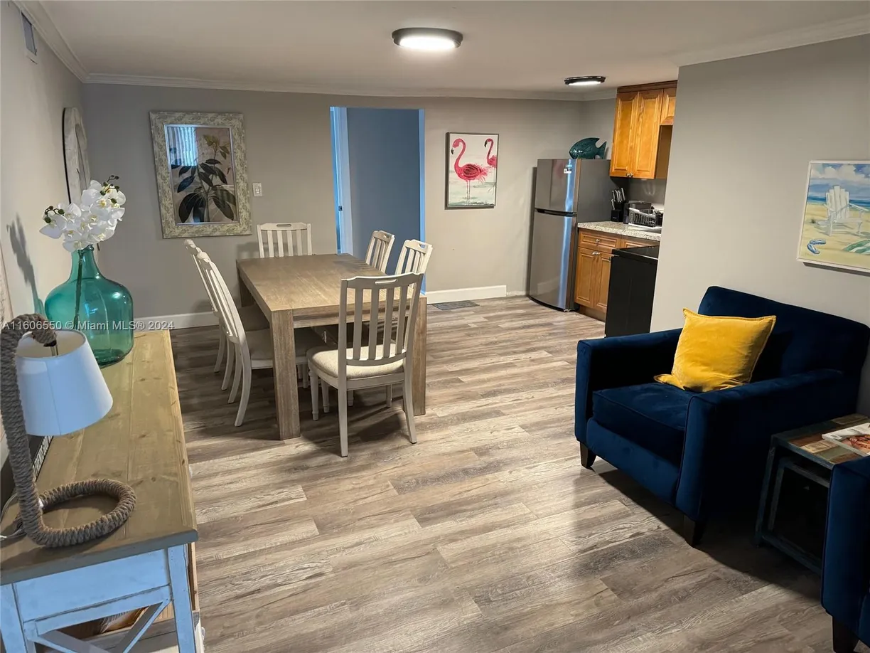 South Florida Real Estate | View 65 NE 24TH ST, 61 B | 2 Beds, 2 Baths