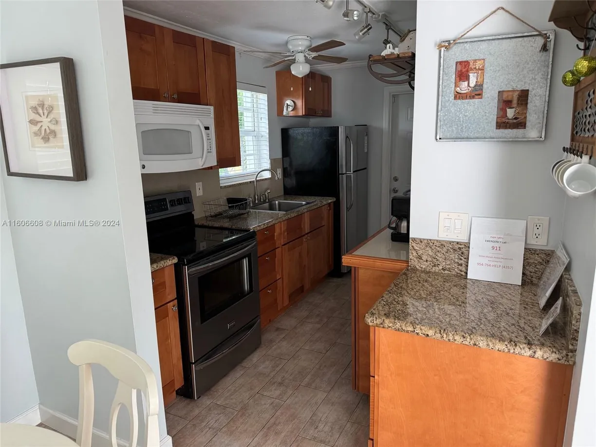 South Florida Real Estate | View 65 NE 24th st, 59 | Listing