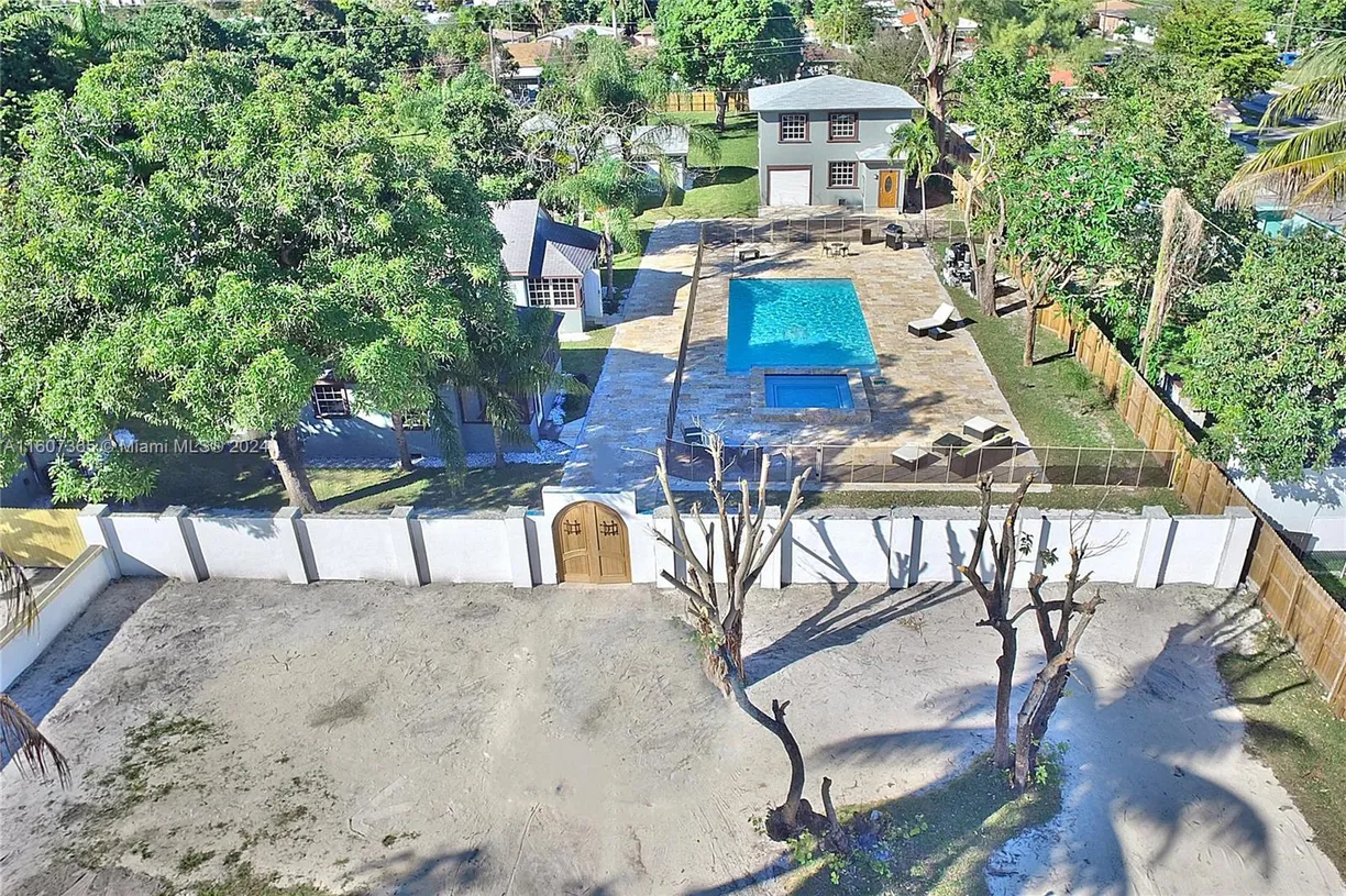 South Florida Real Estate | View  | Listing