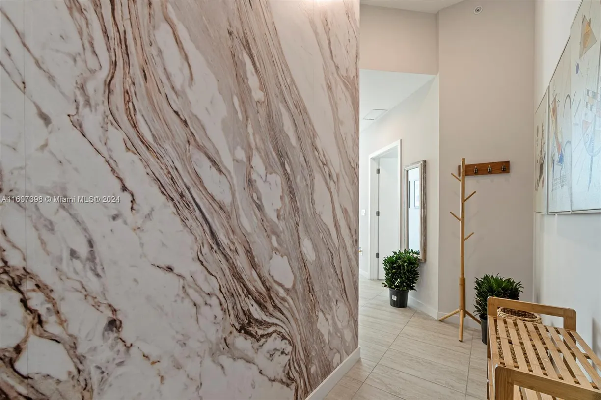 South Florida Real Estate | View  | Listing