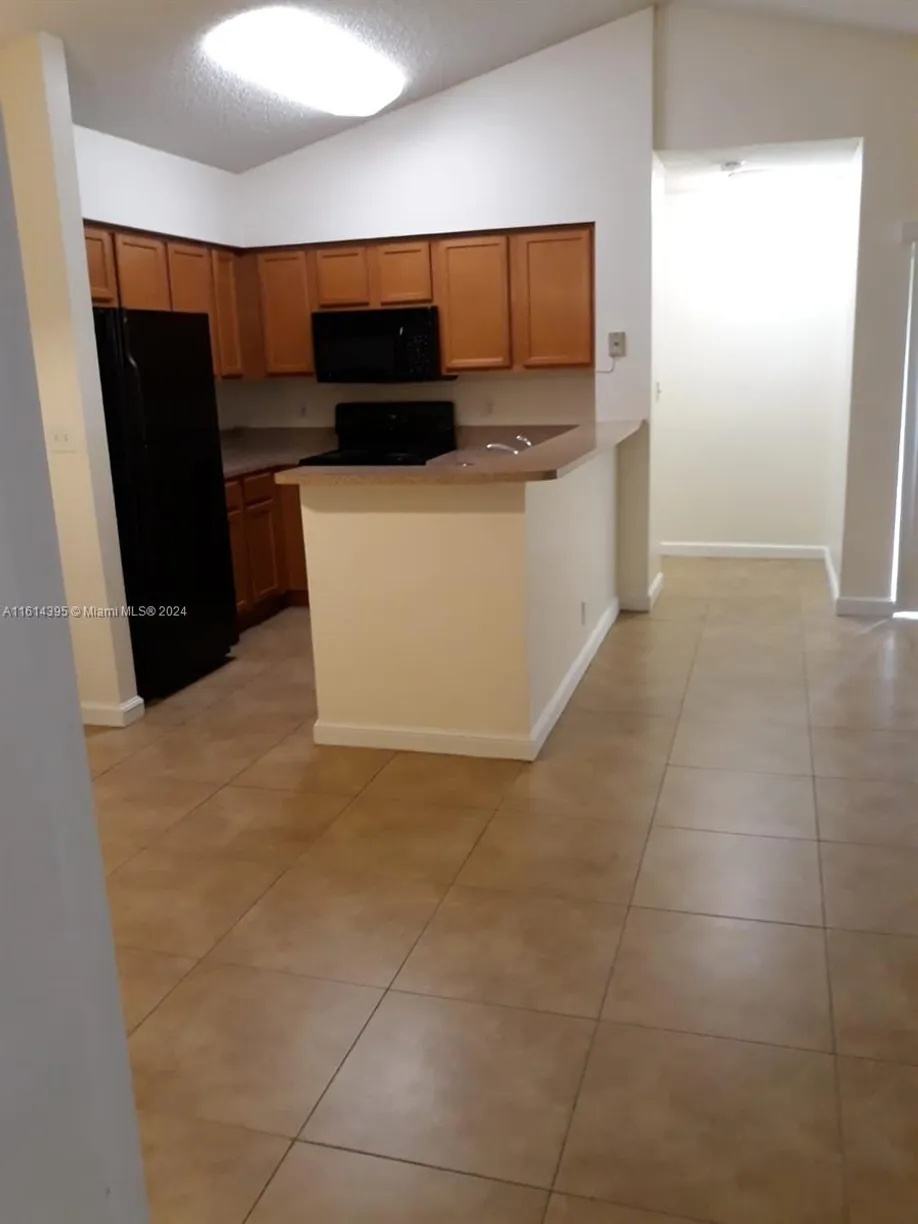 South Florida Real Estate | View 7630 Westwood Dr, 324 | Listing