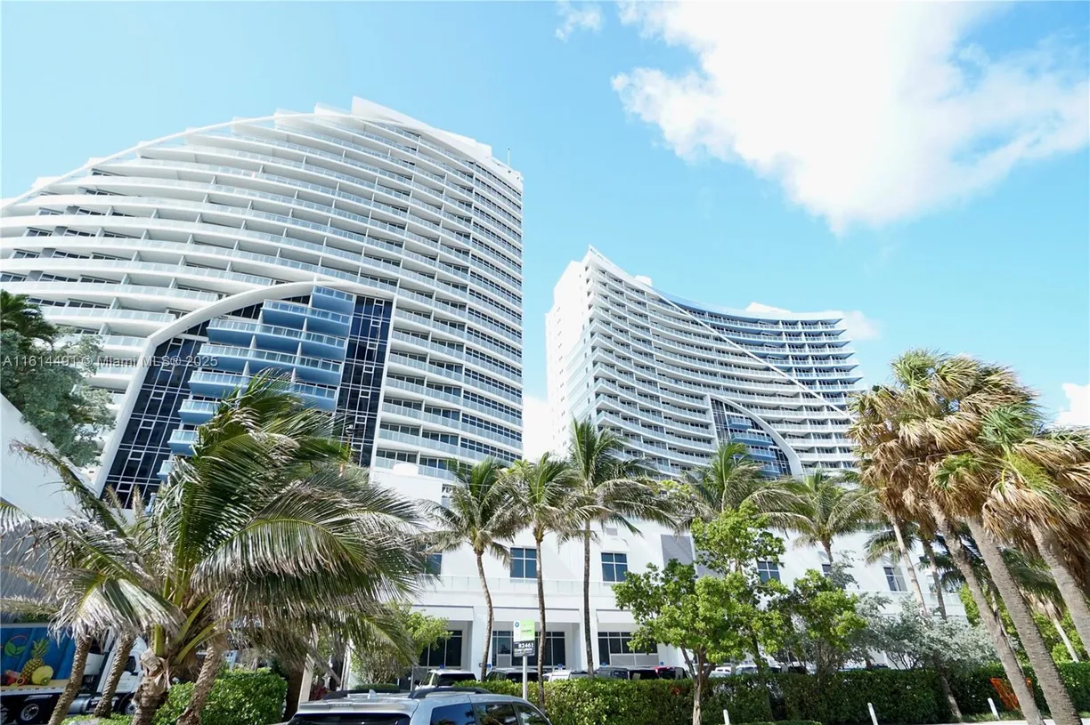 South Florida Real Estate | View 3101 Bayshore Dr, 2202 | 2 Beds, 2 Baths