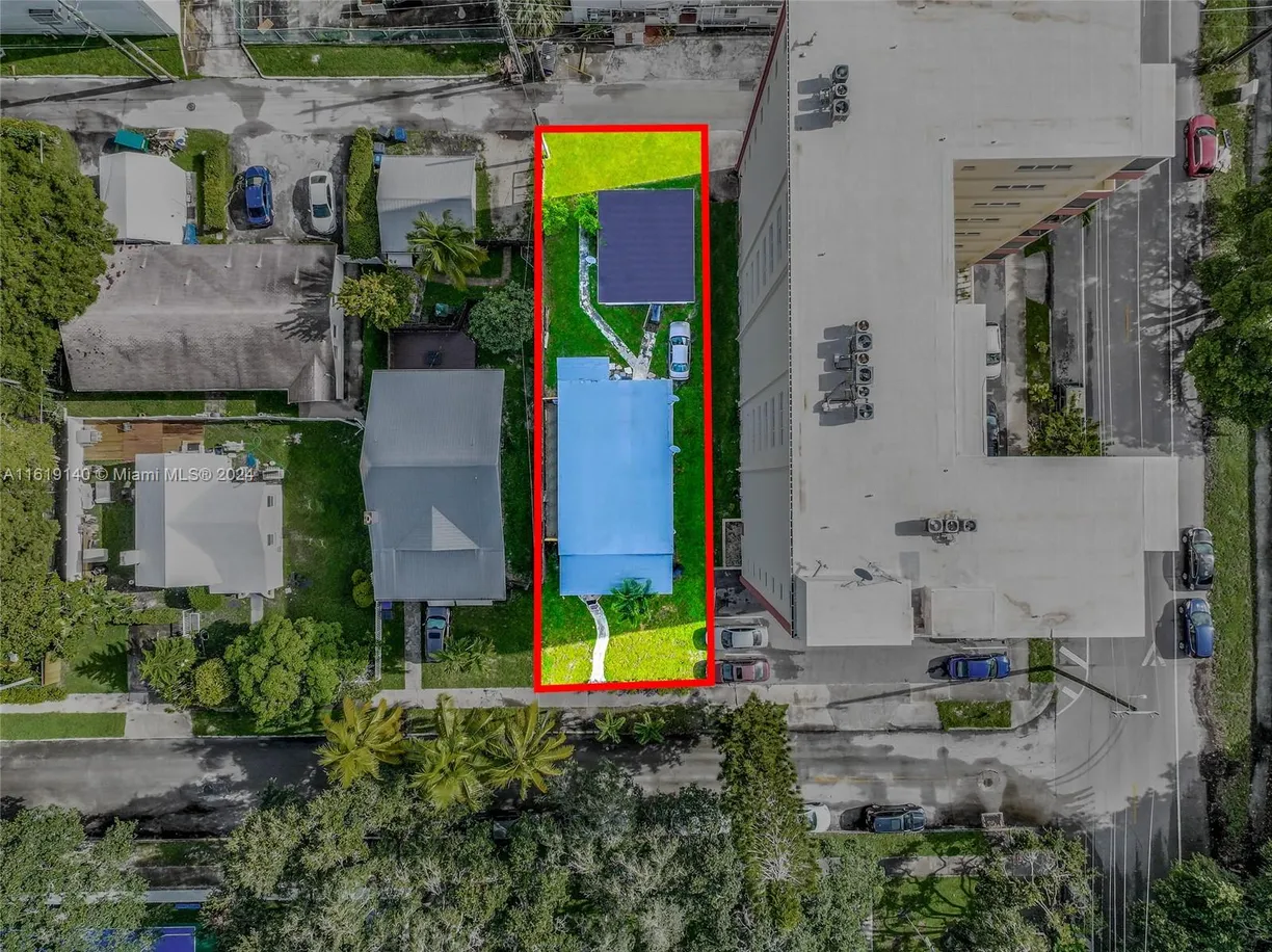 South Florida Real Estate | View 1711 Buchanan St | Listing