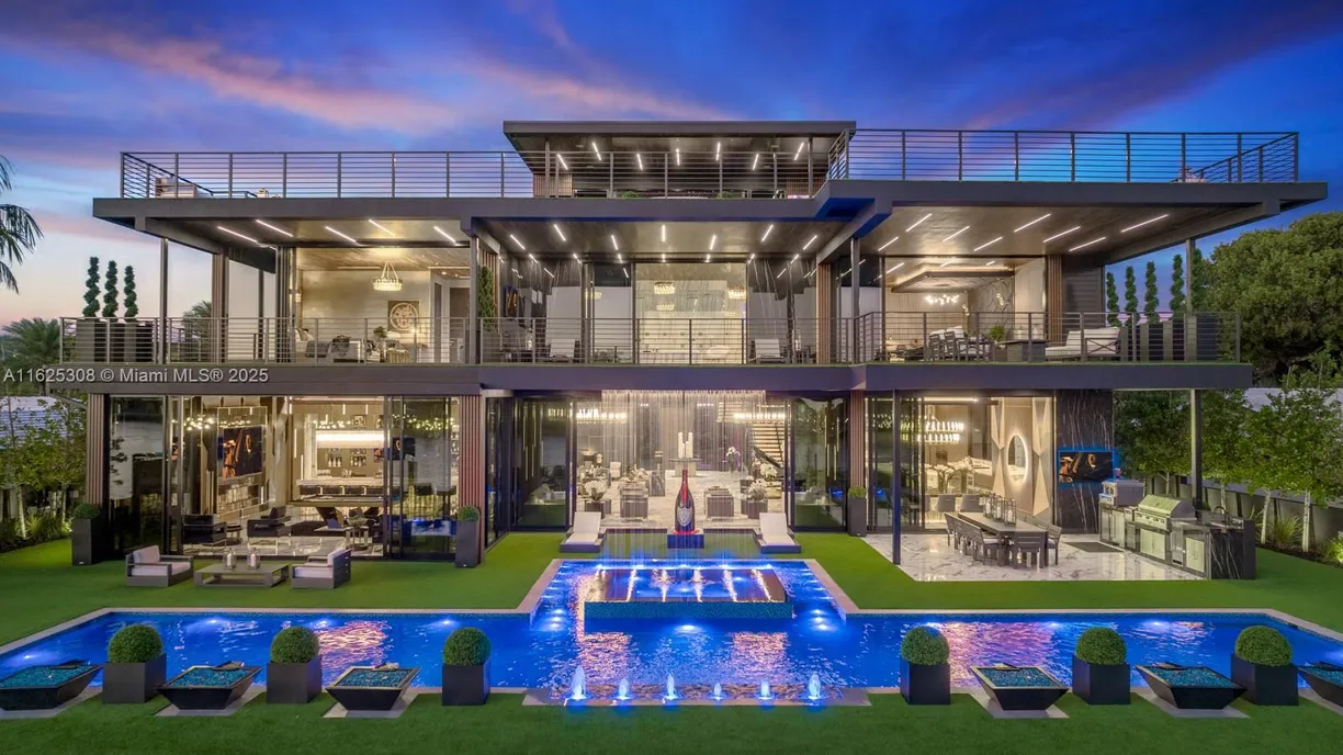 South Florida Real Estate | View 733 Middle River Dr | Listing