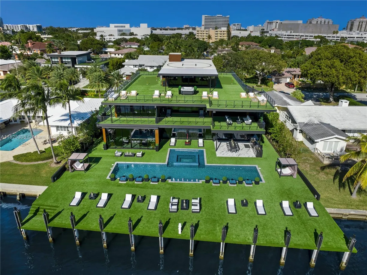 South Florida Real Estate | View 733 Middle River Dr | 6 Beds, 7 Baths