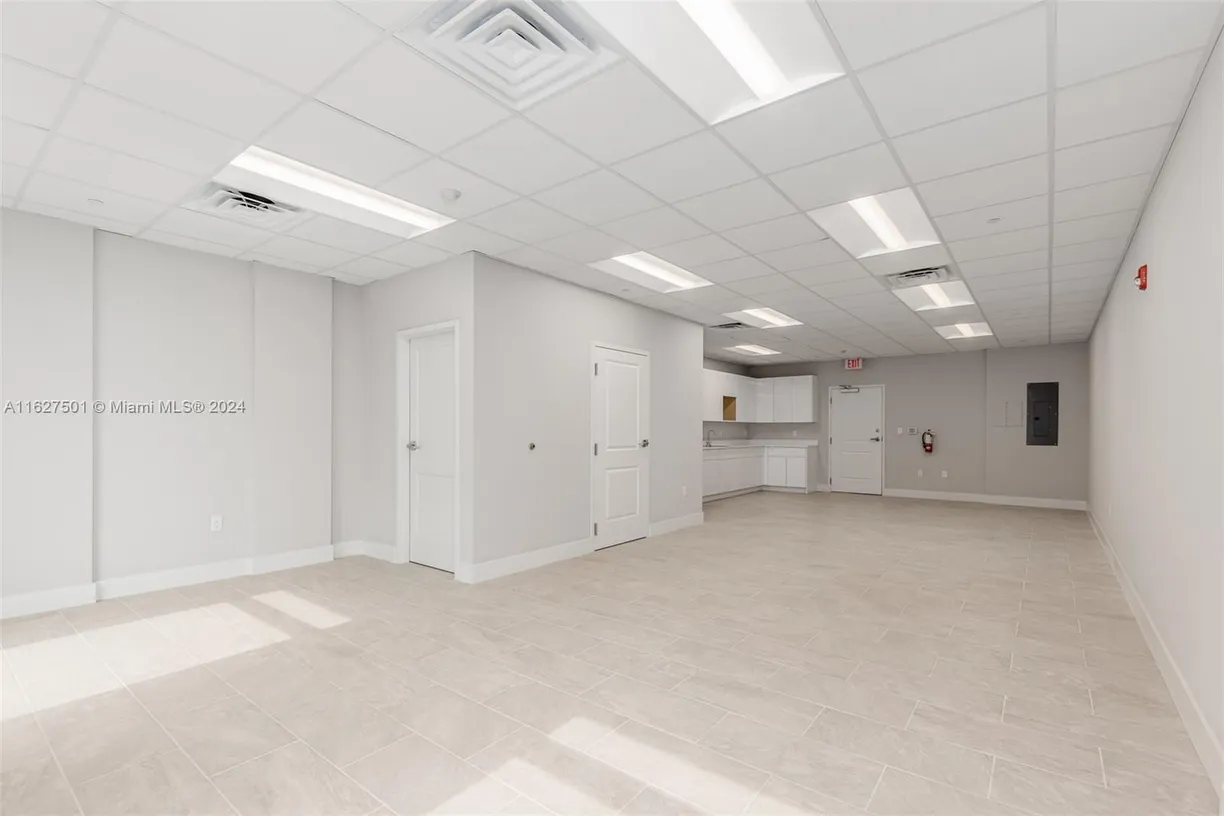 South Florida Real Estate | View 41 SW Seminole St, 210 | Listing
