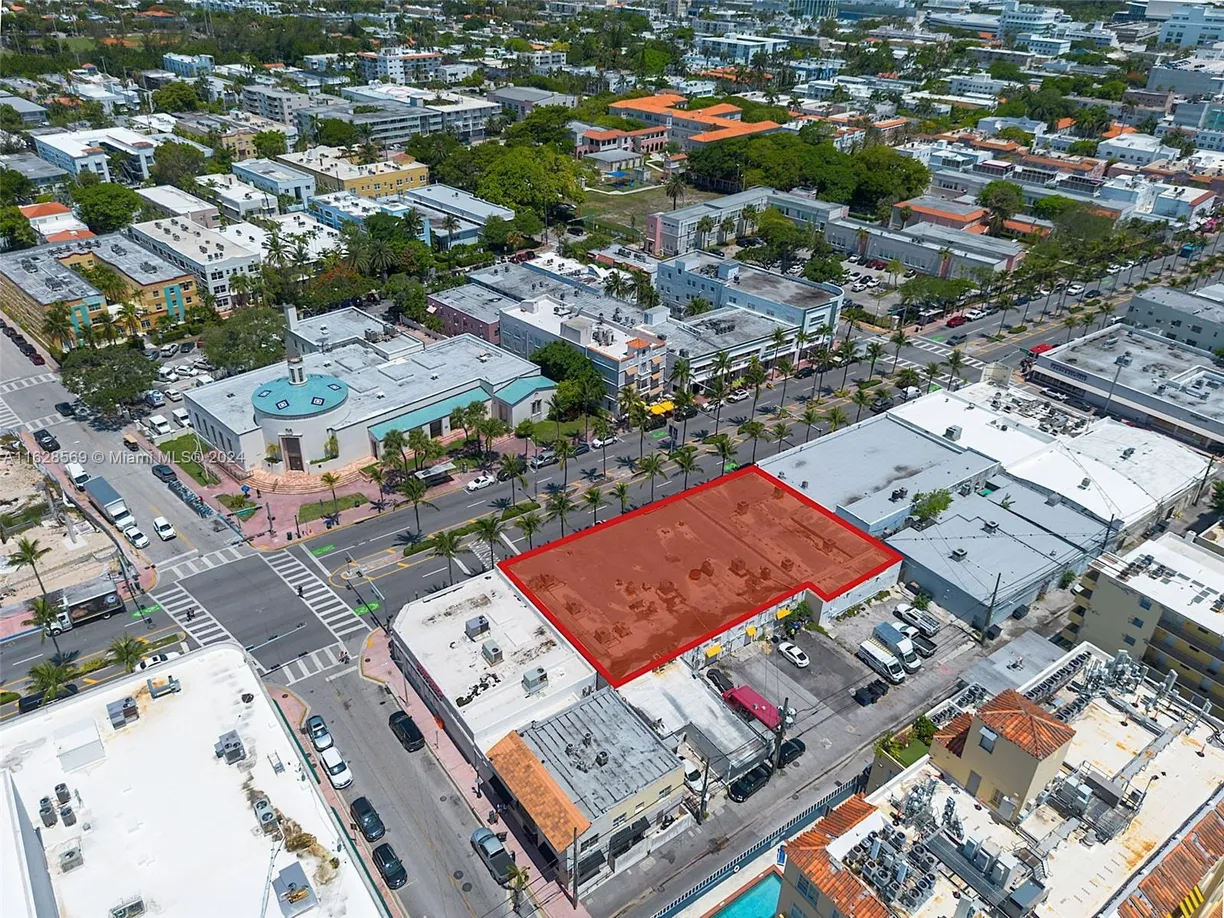 South Florida Real Estate | View 1323 Washington Ave | Listing