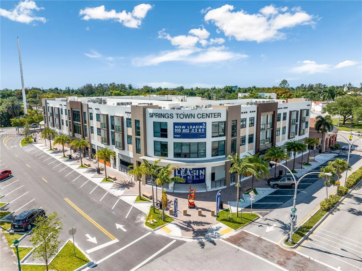 South Florida Real Estate | View 1 Curtiss Pkwy, 213 | 2 Beds, 2 Baths