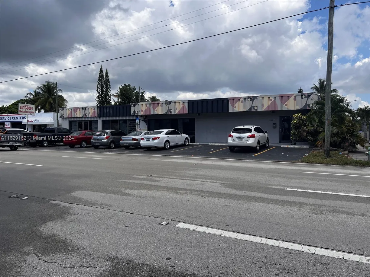 South Florida Real Estate | View 1100 S Dixie Hwy | Listing