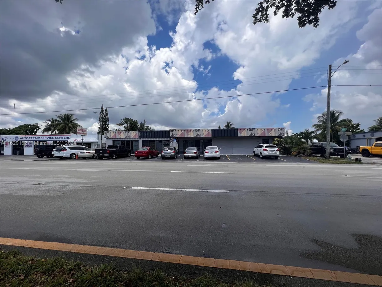 South Florida Real Estate | View 1100 S Dixie Hwy | Listing