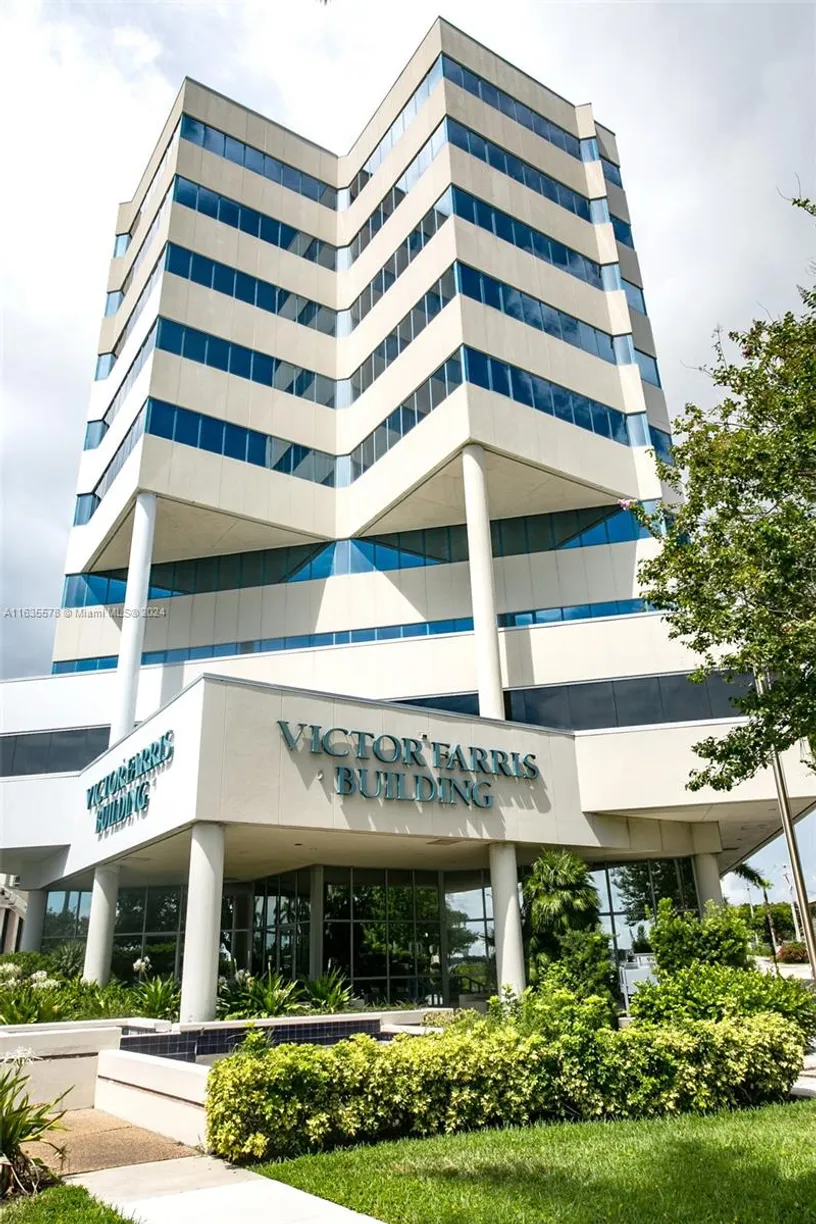 South Florida Real Estate | View 1411 N Flagler Dr, 8700