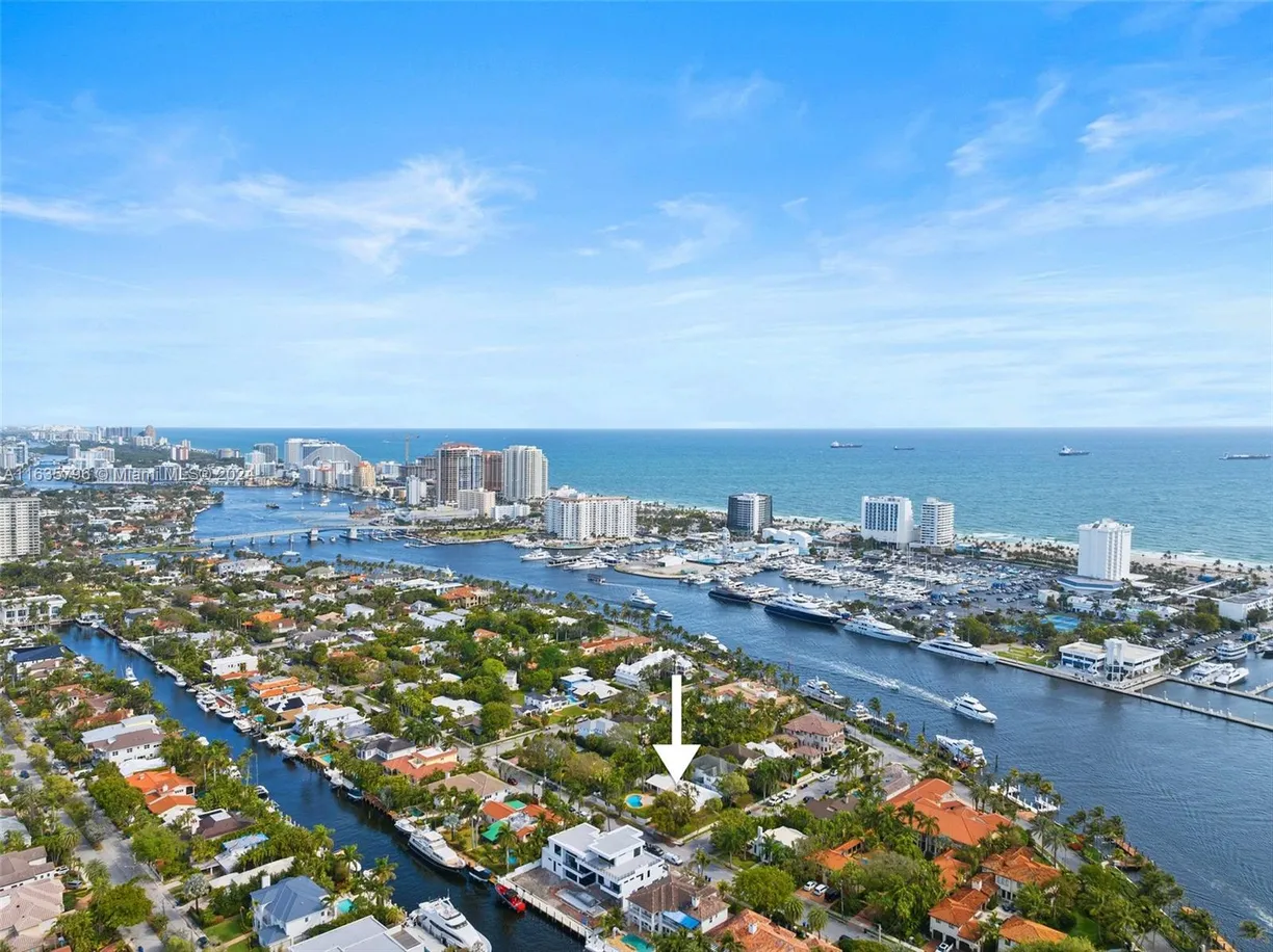 South Florida Real Estate | View 2605 Datura Ct | 3 Beds, 2 Baths