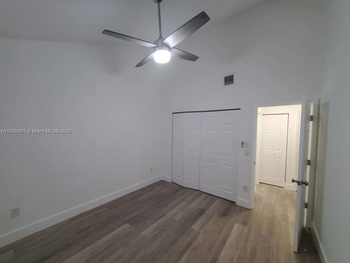 South Florida Real Estate | View  | Listing