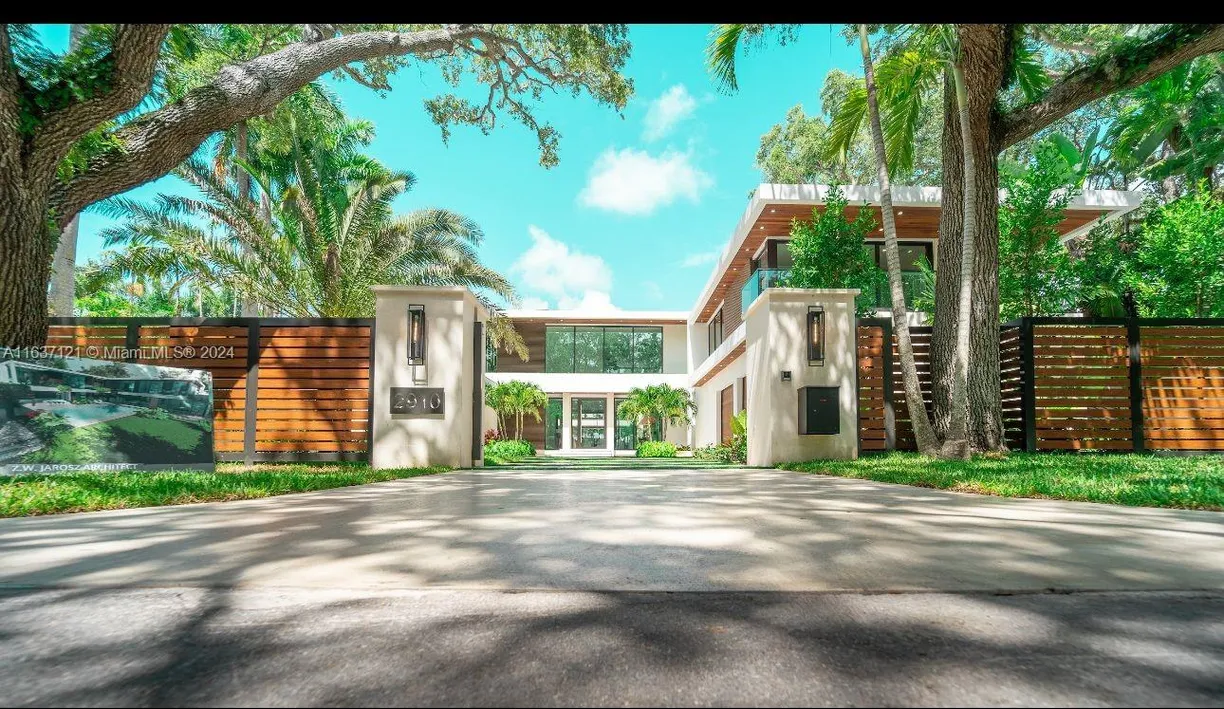 South Florida Real Estate | View 2910 Emathla St | 6 Beds, 8 Baths