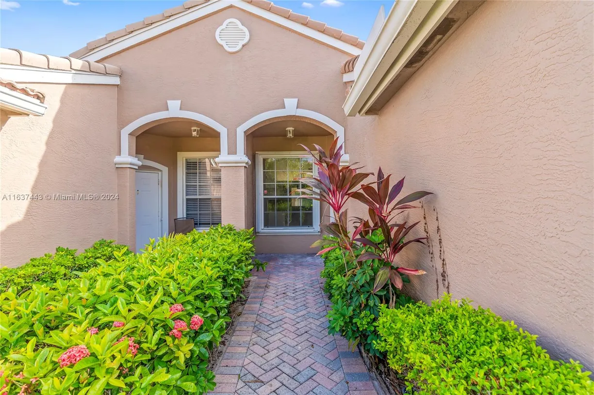 South Florida Real Estate | View 8177 Fresh Crk, 8177 | Listing