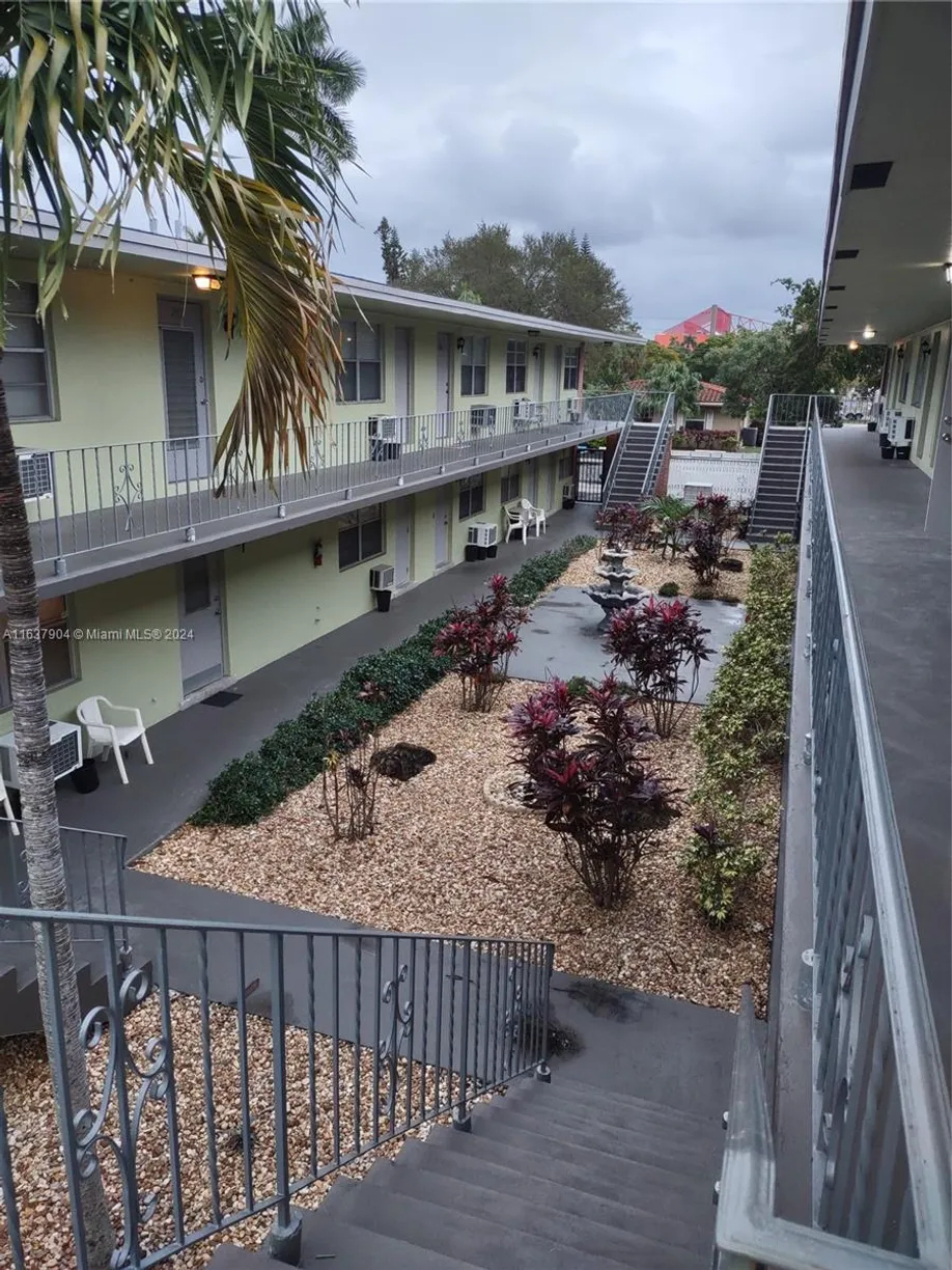 South Florida Real Estate | View 17 NE 2nd Ave, 205 | 2 Beds, 1 Bath