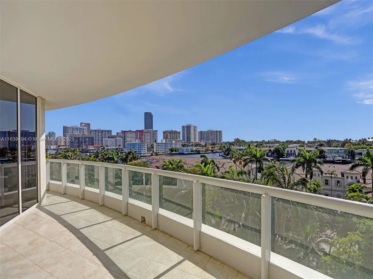 South Florida Real Estate | View 21200 Point Pl, 605 | 5 Beds, 5 Baths