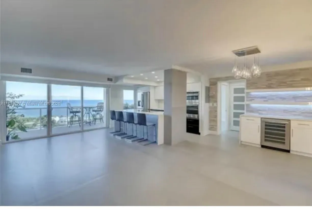 South Florida Real Estate | View 2841 N Ocean Blvd, 1704 | 2 Beds, 2 Baths
