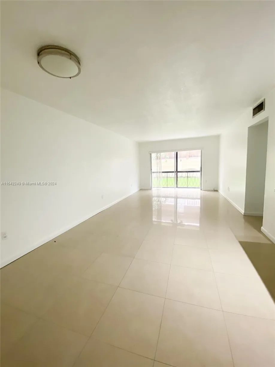 South Florida Real Estate | View 633 S Royal Poinciana Blvd, A106 | Listing
