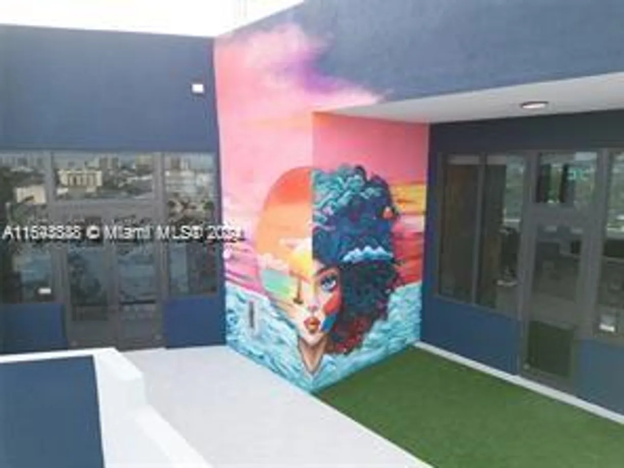 South Florida Real Estate | View 3333 N Federal Hwy, A2 | Listing