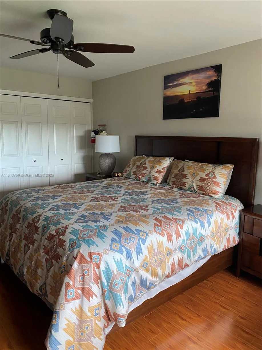 South Florida Real Estate | View  | Listing