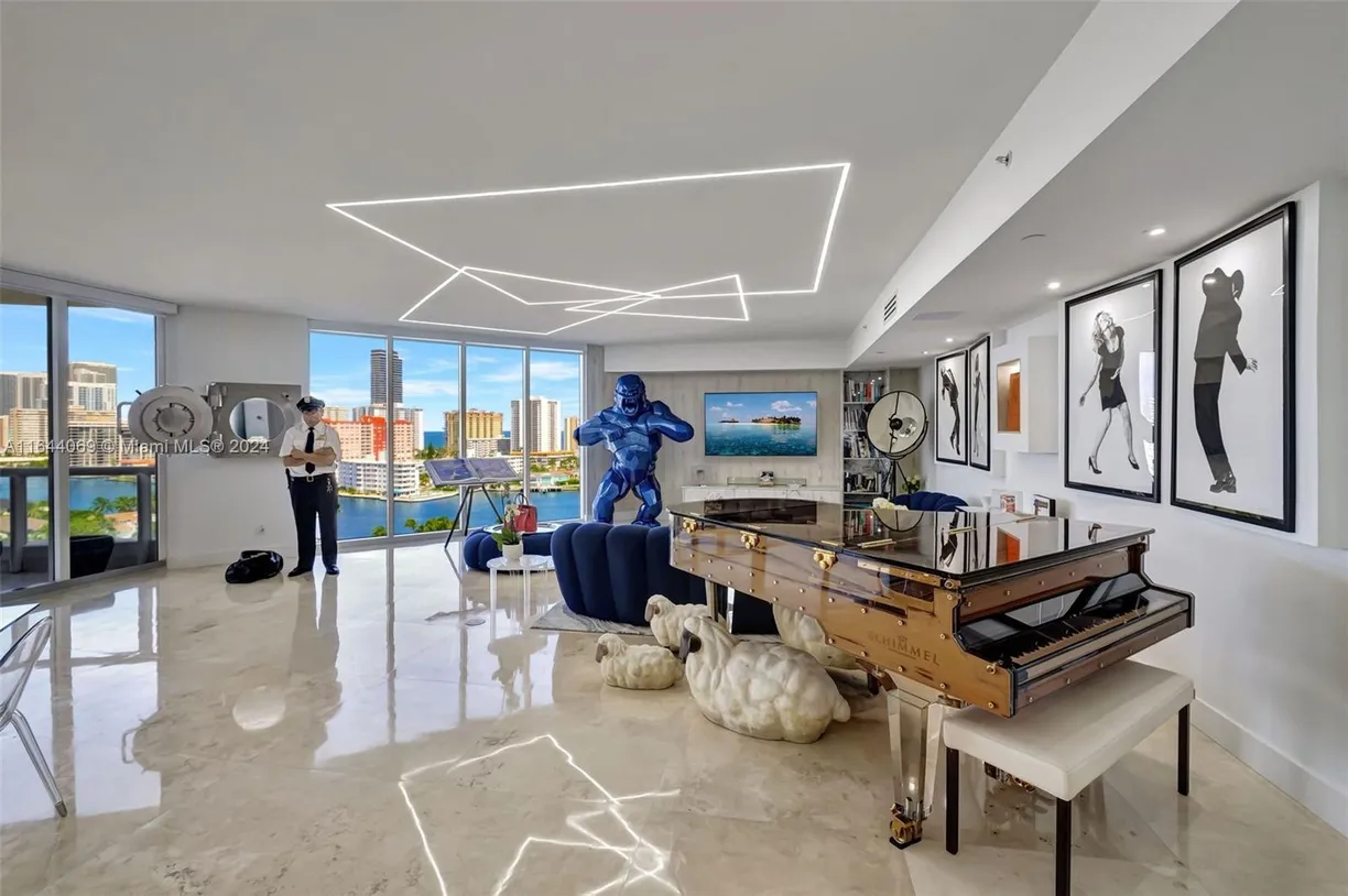 South Florida Real Estate | View 21200 Point Pl, 1204 | 3 Beds, 3 Baths