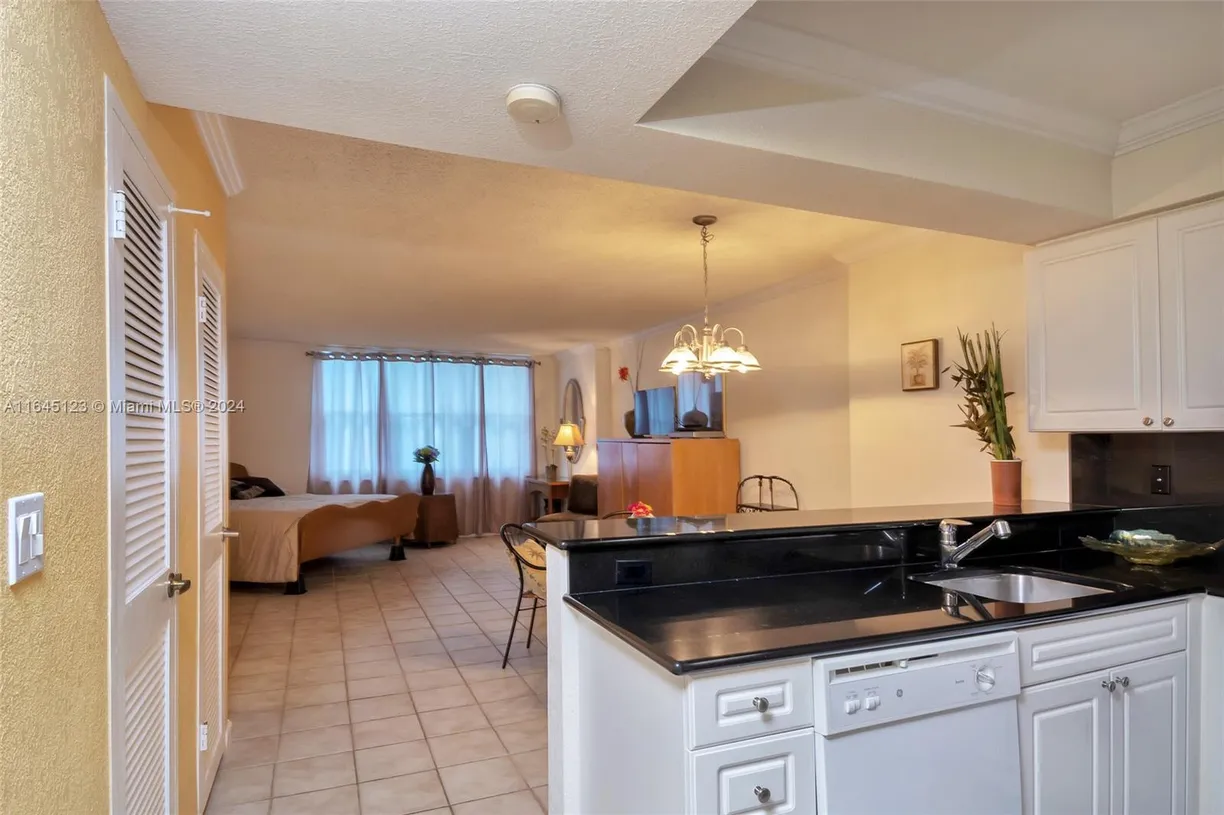South Florida Real Estate | View 2501 S Ocean Dr, 1003 | Listing