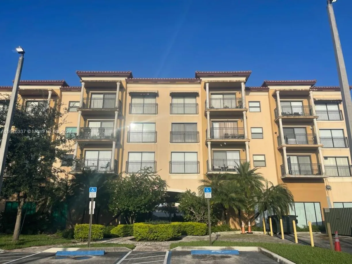South Florida Real Estate | View 650 Palm Ave, 2-B6 | 2 Beds, 2 Baths