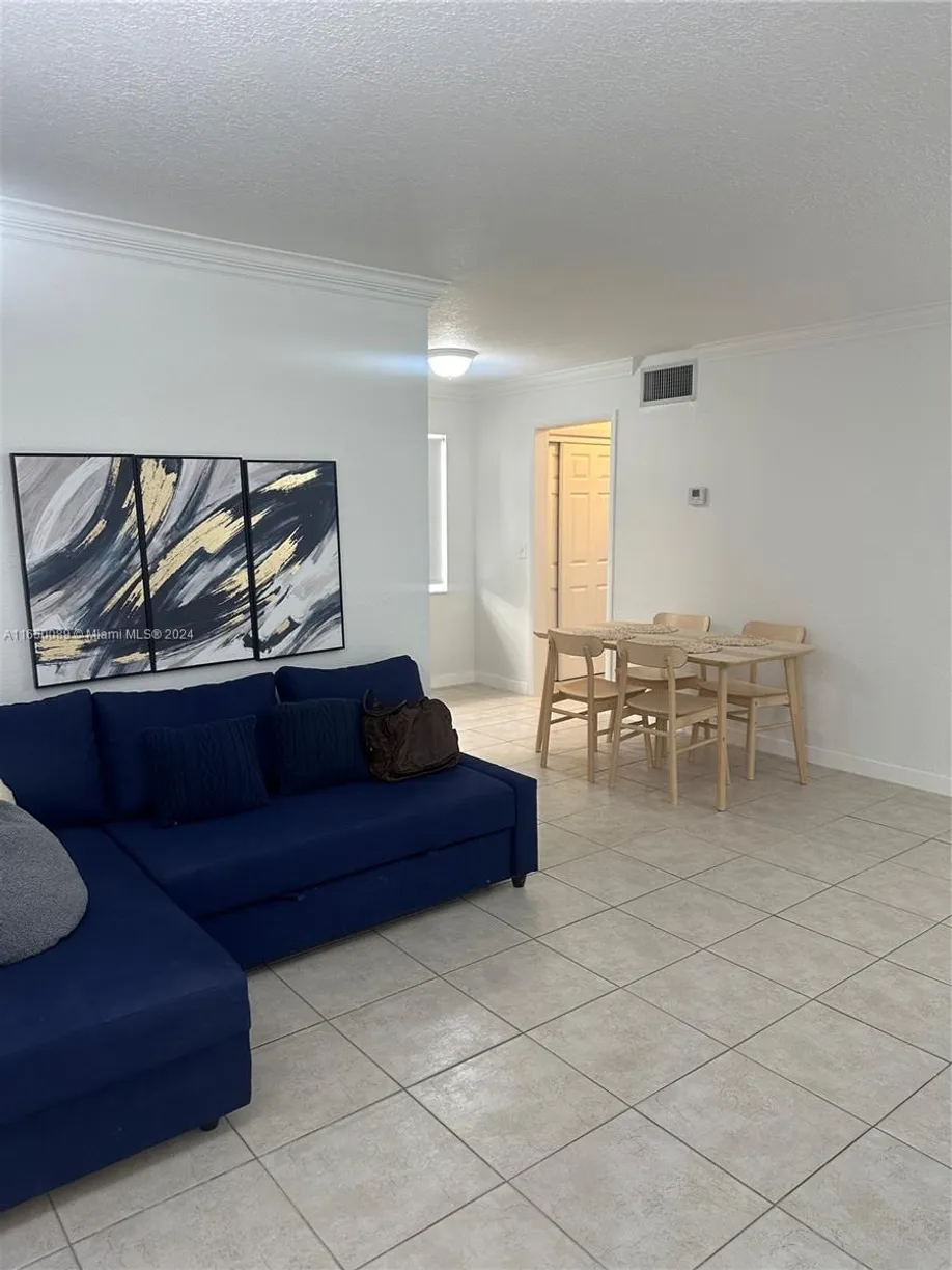South Florida Real Estate | View 105 NE 12th Ave, 5 | Listing
